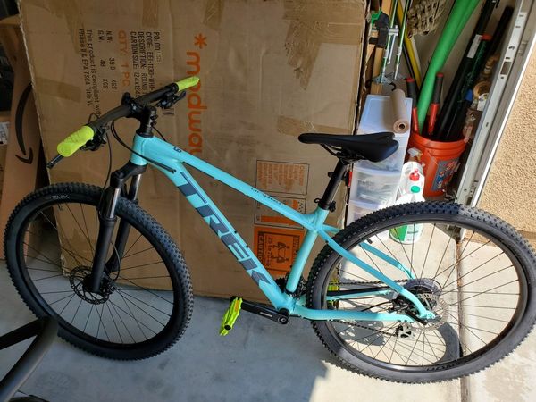 2020 Trek Marlin 6 women's medium for Sale in Carlsbad, CA - OfferUp