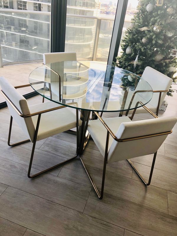 Cb2 Silverado Brass 47 Round Dining Table For In C Gables Fl Offerup