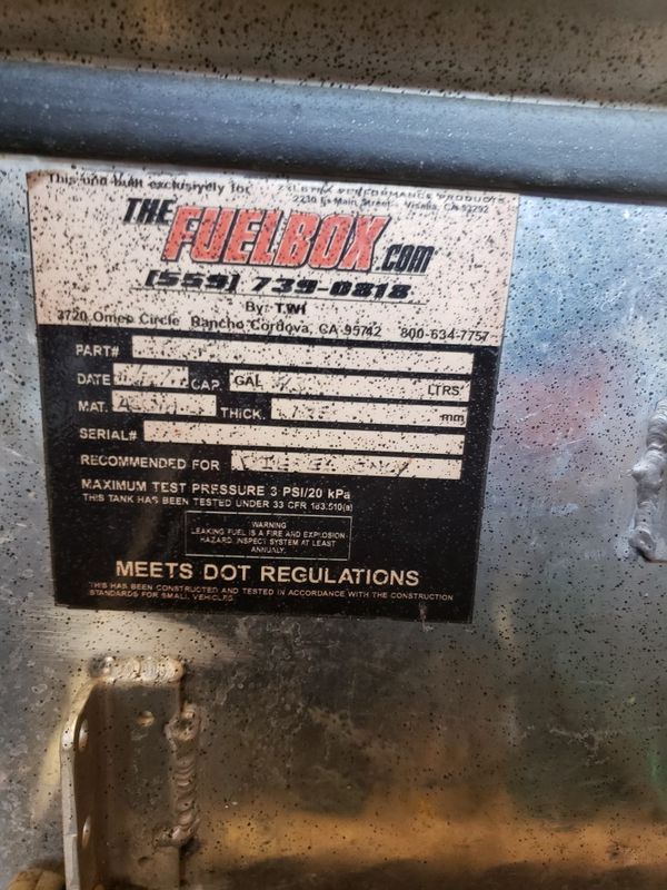 Taylor wing fuel Cell/toolbox for Sale in Springville, CA OfferUp