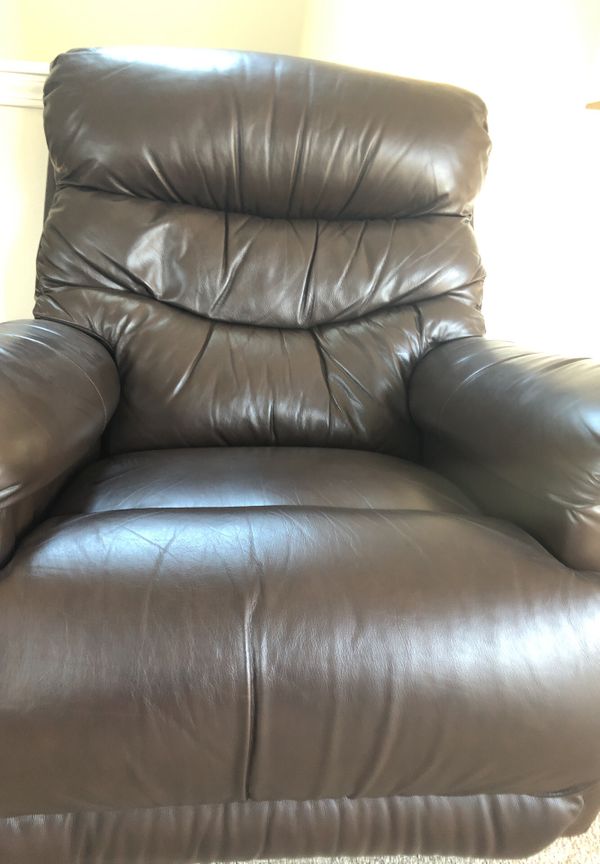 Lazy boy recliner (LAZBOY) for Sale in Seattle, WA OfferUp