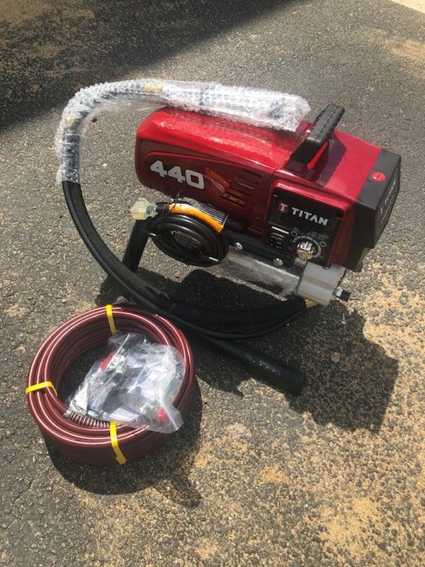 Titan 440 professional paint sprayer for Sale in Atlanta, GA OfferUp