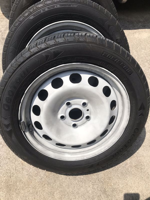 5 lug VW/Audi/Benz, & Jetta Rims & tires 5112 Lug pattern for Sale in