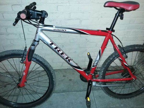 trek 4500 red