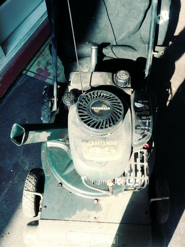 CRAFTSMAN 4.5 HP YARD VACUUM RUNS GREAT for Sale in Northfield, OH