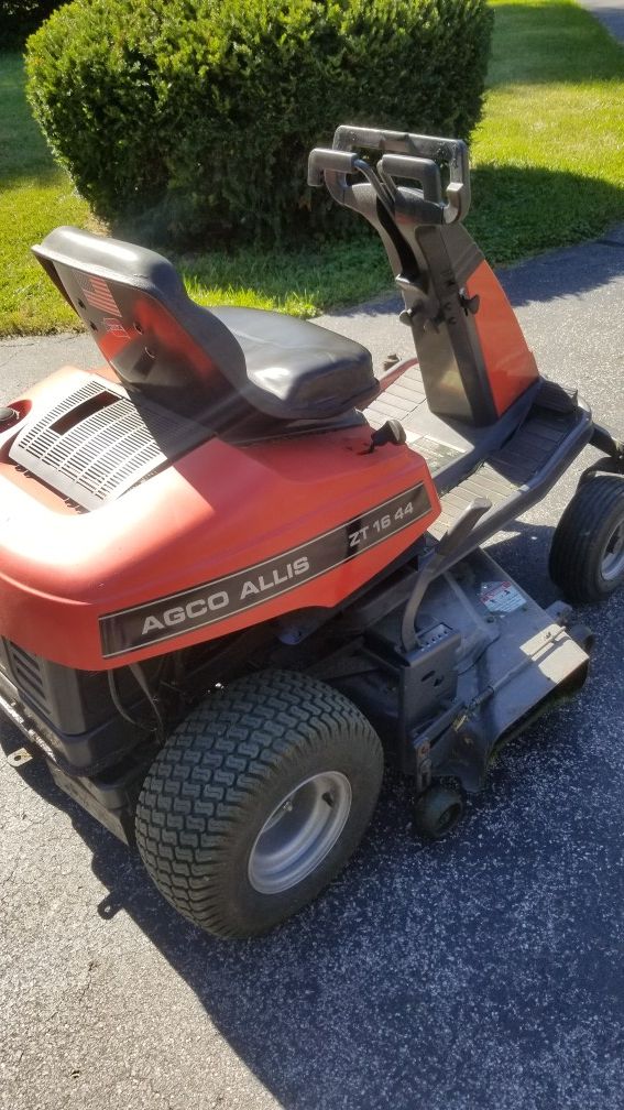 simplicity 44 inch zero turn mower