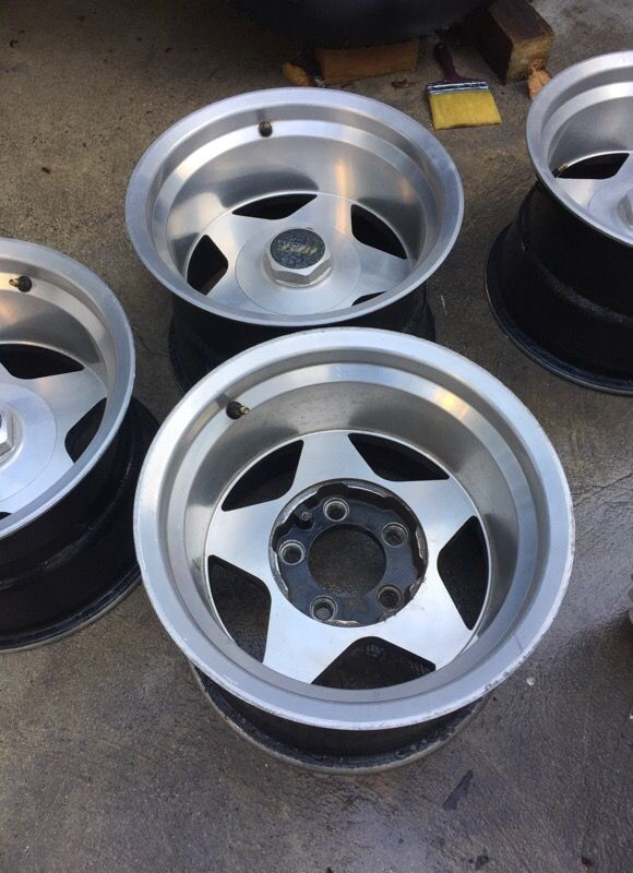 Eagle alloy 028 15x10 for Sale in Long Beach, CA - OfferUp