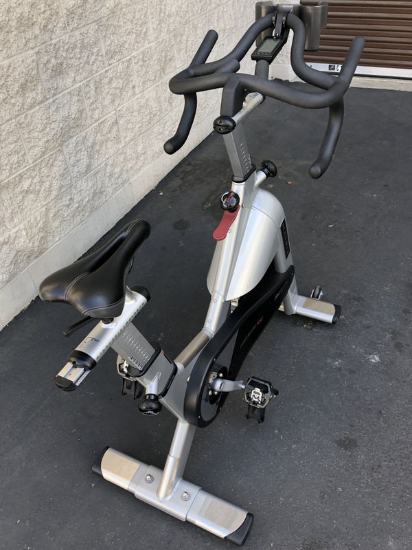 SPIN BIKE - Matrix Tomahawk S-Series CARDIO EXERCISE Bike Indoor