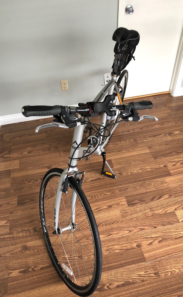 Fuji Absolute 3.0 LE Hybrid Road Bike for Sale in Torrance