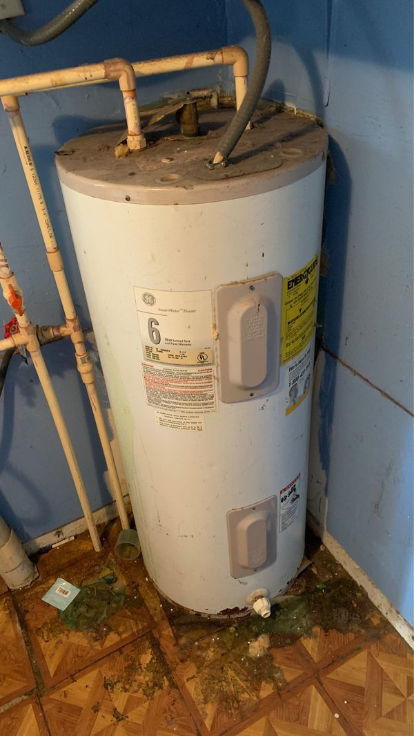 40 gallon hot water heater for Sale in Jacksonville, FL OfferUp