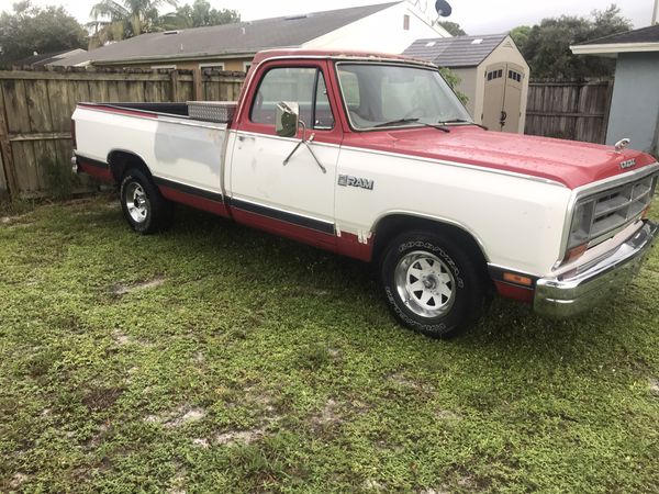 1986 dodge D150 Royal SE for Sale in Port St. Lucie, FL - OfferUp