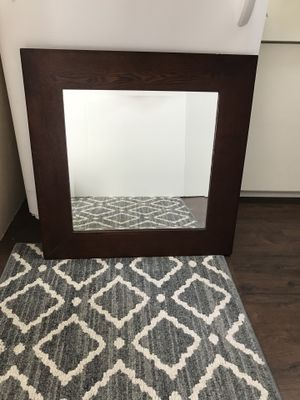 Pottery Barn Gl Lidded Vase For In Santa Clarita Ca Offerup Pottery Barn Wood Mirror For In Santa Monica Ca