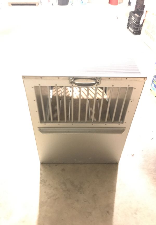 East Coast Crates Model 500 Dog Crate for Sale in Grand Prairie, TX