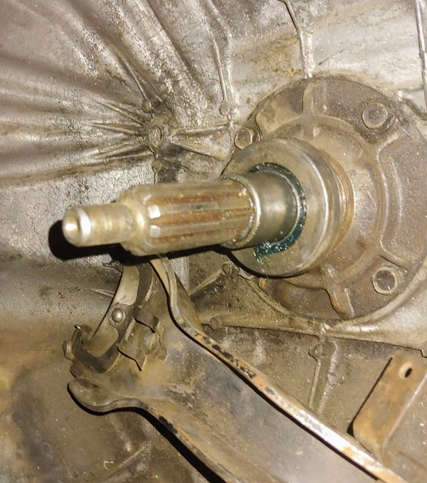 GM SM465 transmission for Sale in Phoenix, AZ OfferUp