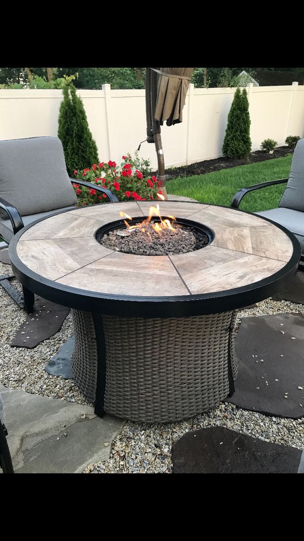 Outdoor patio fire pit deep seating chat set brand new for Sale in Toms