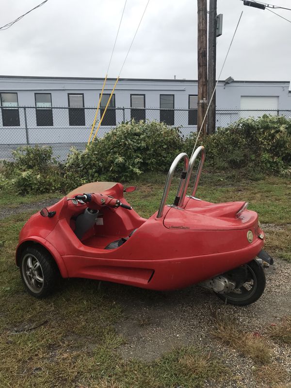 2013 Panther scoot coupe for Sale in Middletown, RI - OfferUp