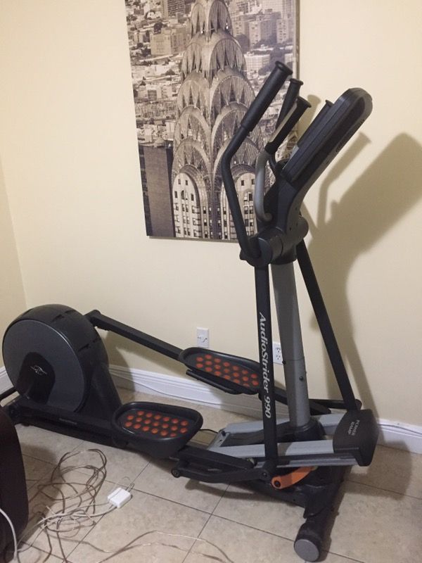 NordicTrack AudioStrider 990 Pro Elliptical for Sale in Miami, FL OfferUp