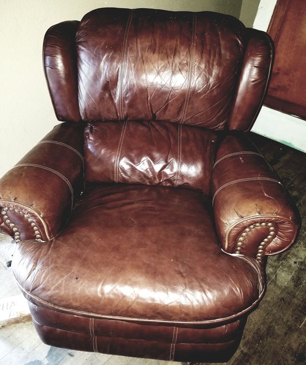 Leather Reclining Rocking Chair for Sale in San Antonio, TX - OfferUp