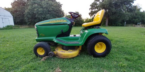 John Deere lawn tractor 42" deck for Sale in Keller, TX 