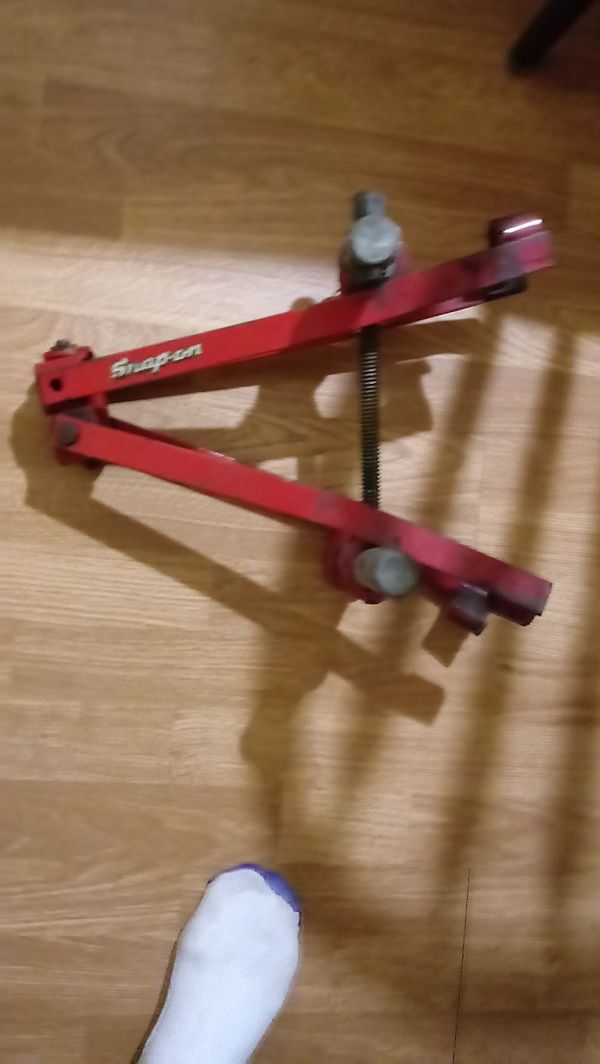 Snap on strut and coil spring compressor for Sale in Ocala, FL OfferUp