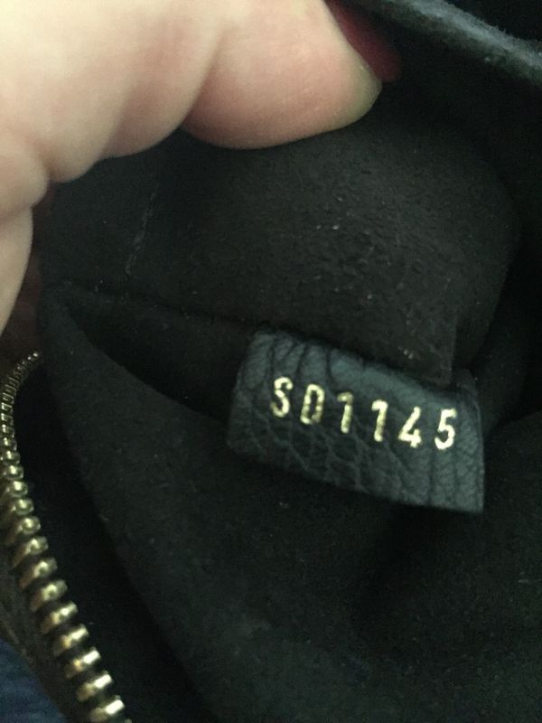 Authentic Louis Vuitton Retiro handbag for Sale in Utica, MI - OfferUp
