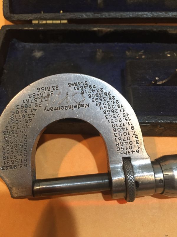 Vintage. Micrometer 011/1000 made in Germany for Sale in San Lorenzo