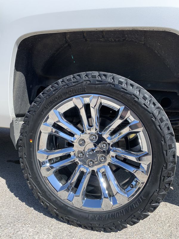 Brand new! 22” Chrome Chevy / GMC Rims And All Terrain Tires 6 Lug