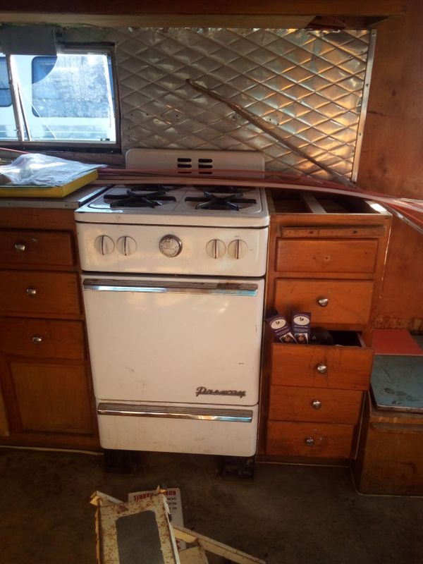 1950s preway vintage trailer stove for Sale in Riverside, CA OfferUp