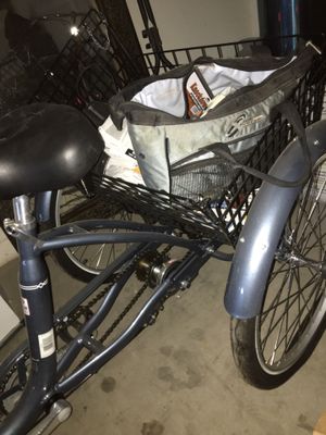 Schwinn 26” 3 wheel bike for Sale in Avondale, AZ
