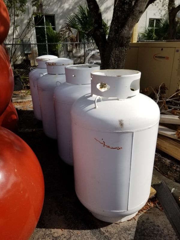 420 lbs 120 gallon propane tank for Sale in Boca Raton, FL - OfferUp