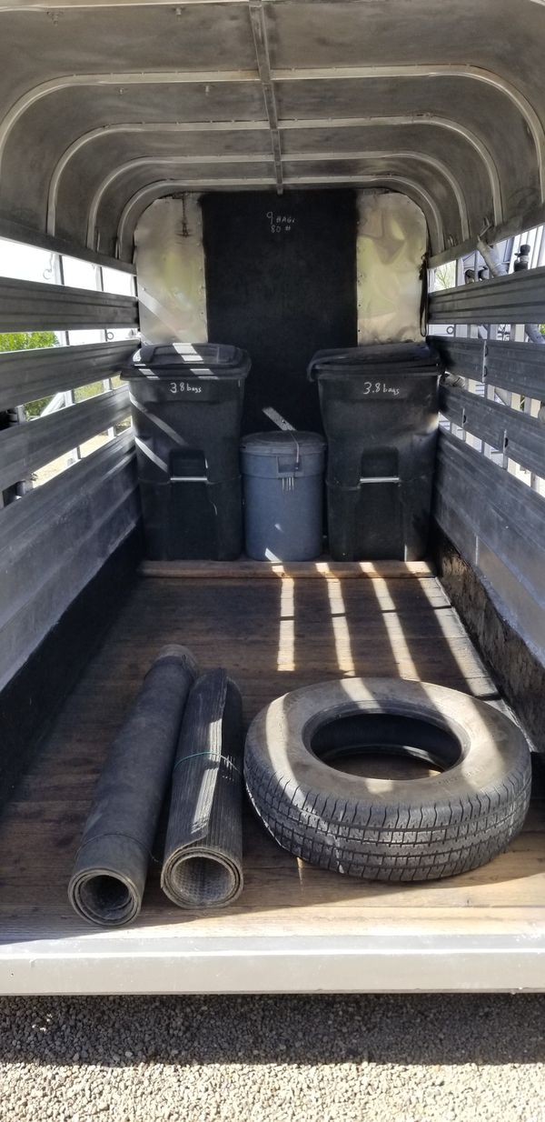 2 Horse trailer w/TACK ROOM, FEED BUNKS& WATER TANKS for Sale in Apache