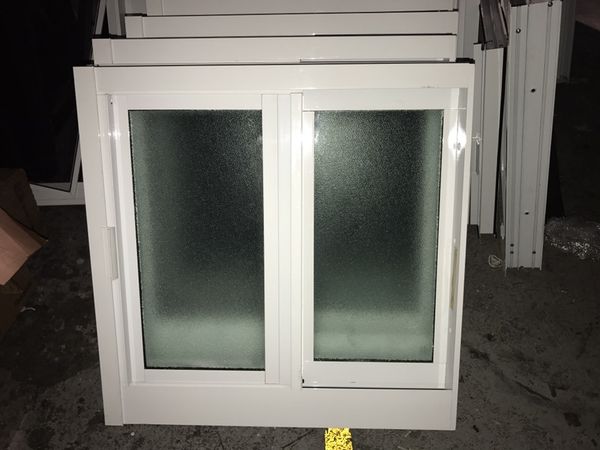 Impact rolling or sliding windows.and doors ventanas de corredera y