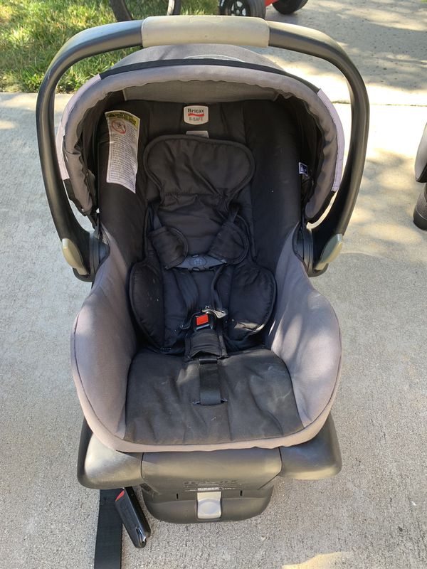 BOB stroller with 2 Britax bases and car seat for Sale in San Diego, CA
