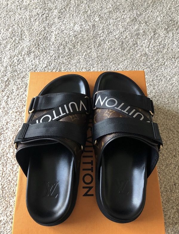 Bom Dia Flat Mule Louis Vuitton Sandals for Sale in Atlanta, GA