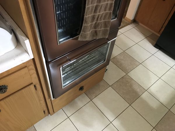 Vintage Wall Oven Gaffers and Sattler for Sale in Plainfield, IL OfferUp