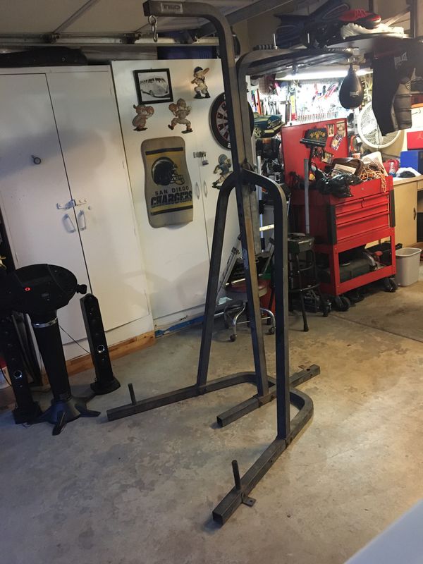 Punching bag and speed bag combo stand for Sale in Sacramento, CA - OfferUp