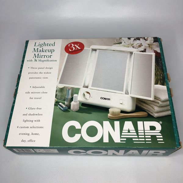 NEW Conair Reflections TwoSided Lighted Makeup Mirror TriFold TM7F 3x