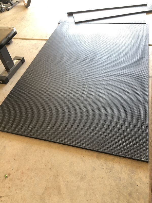 Gym Mats 4x6 3/4 inch thick heavy duty for Sale in Scottsdale, AZ OfferUp