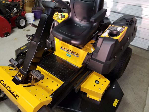 2017 Cub Cadet 60 inch Zero Turn Mower for Sale in Ortonville, MI - OfferUp