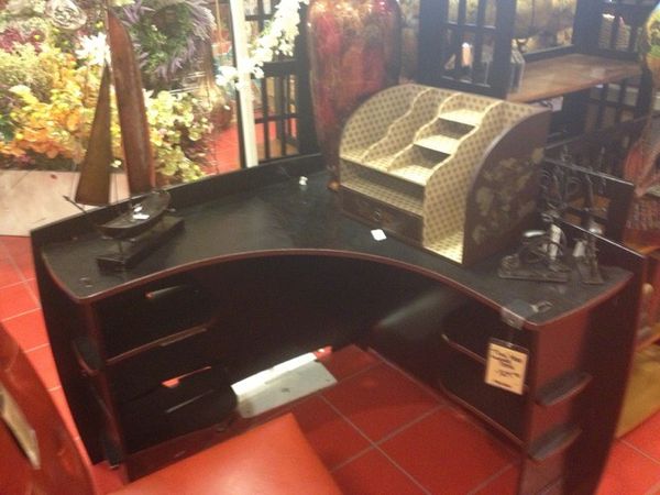 Pier 1 Tool Free Reversible Corner Desk For Sale In Pittsburgh Pa