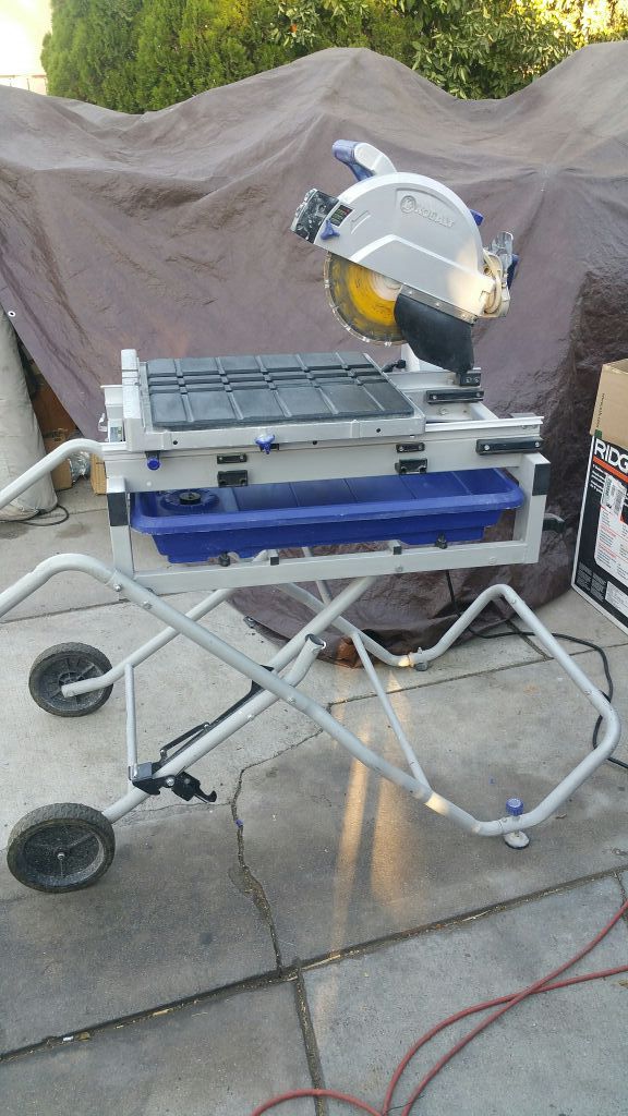 Kobalt 10" Tile saw with stand for Sale in Fontana, CA - OfferUp