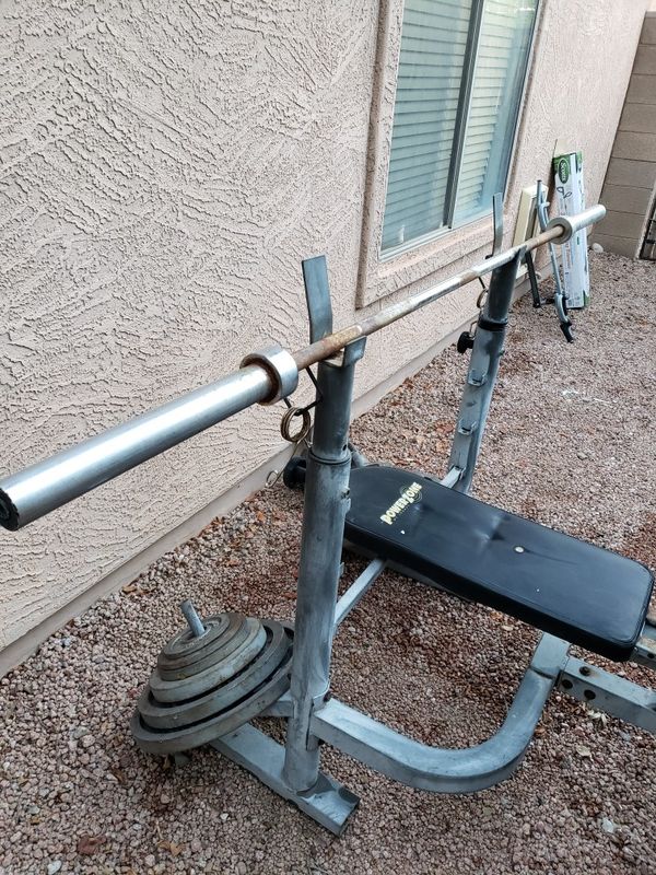 Bench press w/ 45 lbs bar and 245 lbs of weights for Sale in Gilbert
