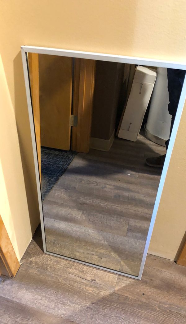 Commercial restroom mirrors for Sale in Lynnwood, WA OfferUp