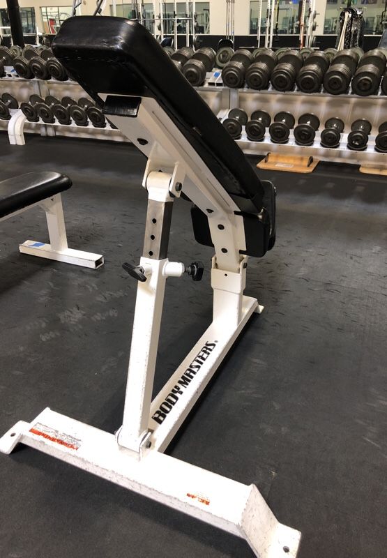 Body Masters Adjustable Incline Bench for Sale in Phoenix, AZ - OfferUp