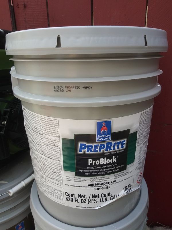 Brand new unopened 5 gallon bucket of SherwinWilliams primer and