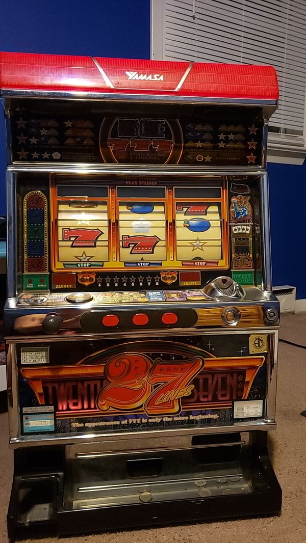 Slot machine for display only (lights up) for Sale in Chesapeake, VA