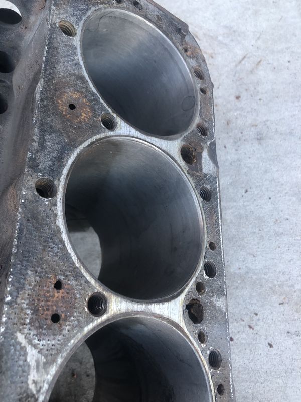 Chevy 350 small block 4 bolt main for Sale in Goodyear, AZ - OfferUp