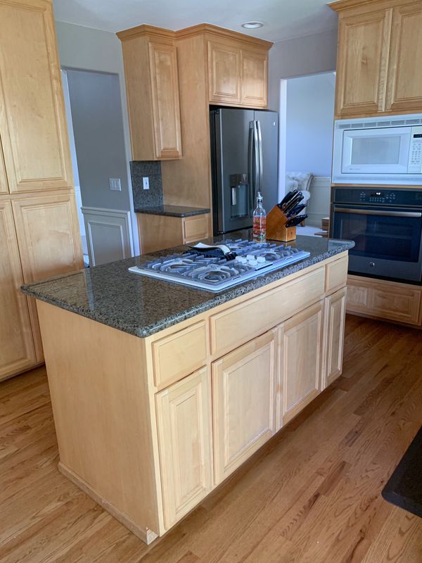 Whole kitchen cabinets for Sale in Kent, WA - OfferUp