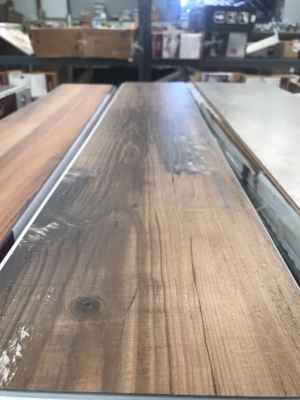 LifeProof Heirloom Pine 8.7 in. x 47.6 in. Luxury Vinyl Plank Flooring for Sale in Glendale, AZ