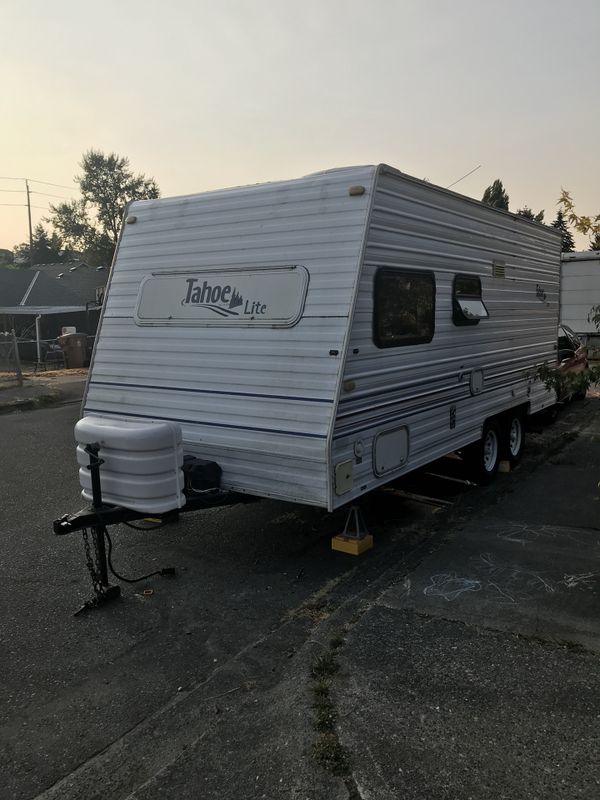 2000 Tahoe Lite by Thor Travel Trailer for Sale in Tacoma, WA - OfferUp