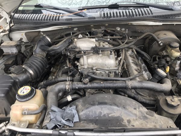 2004 Lincoln Aviator for parts only. for Sale in Salida, CA - OfferUp